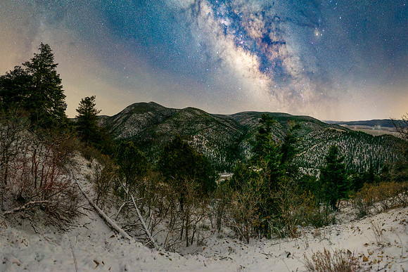 20250402 Green Mtn Switchback Milky Way